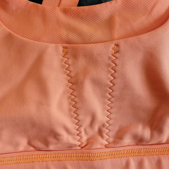 Lululemon Run Stuff Your Bra 4 - Picture 3 of 7